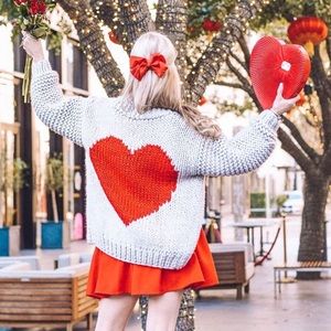 CHICWISH KEY TO MY HEART HAND KNIT CHUNKY CARDIGAN